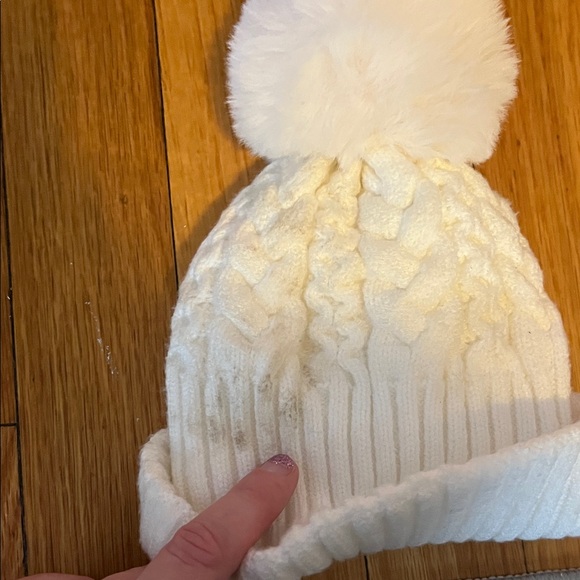 Laura Ashley White Cable Knit Pom-Pom Hat - Picture 3 of 3